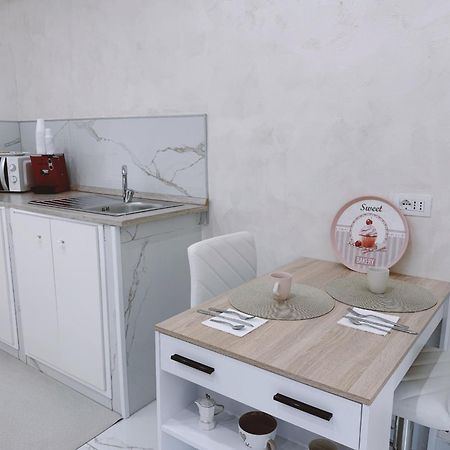 La Casetta Di Nanny Napels Buitenkant foto